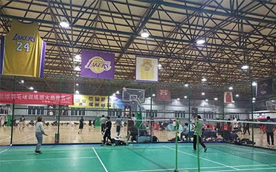 led球場燈吸引客戶的特點(diǎn)有哪些